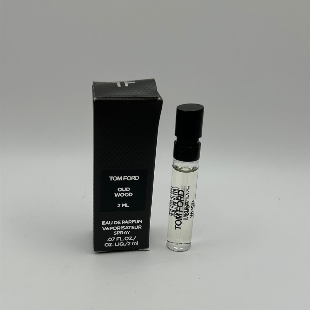 Tom Ford Oud Wood 2ml Sample Spray NWT